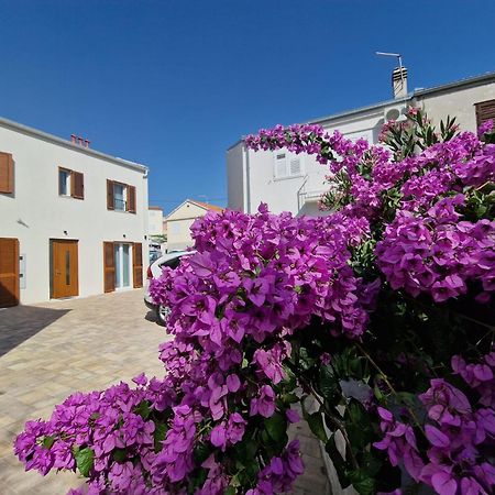 Apartments Miamare 2 Primošten Exterior foto