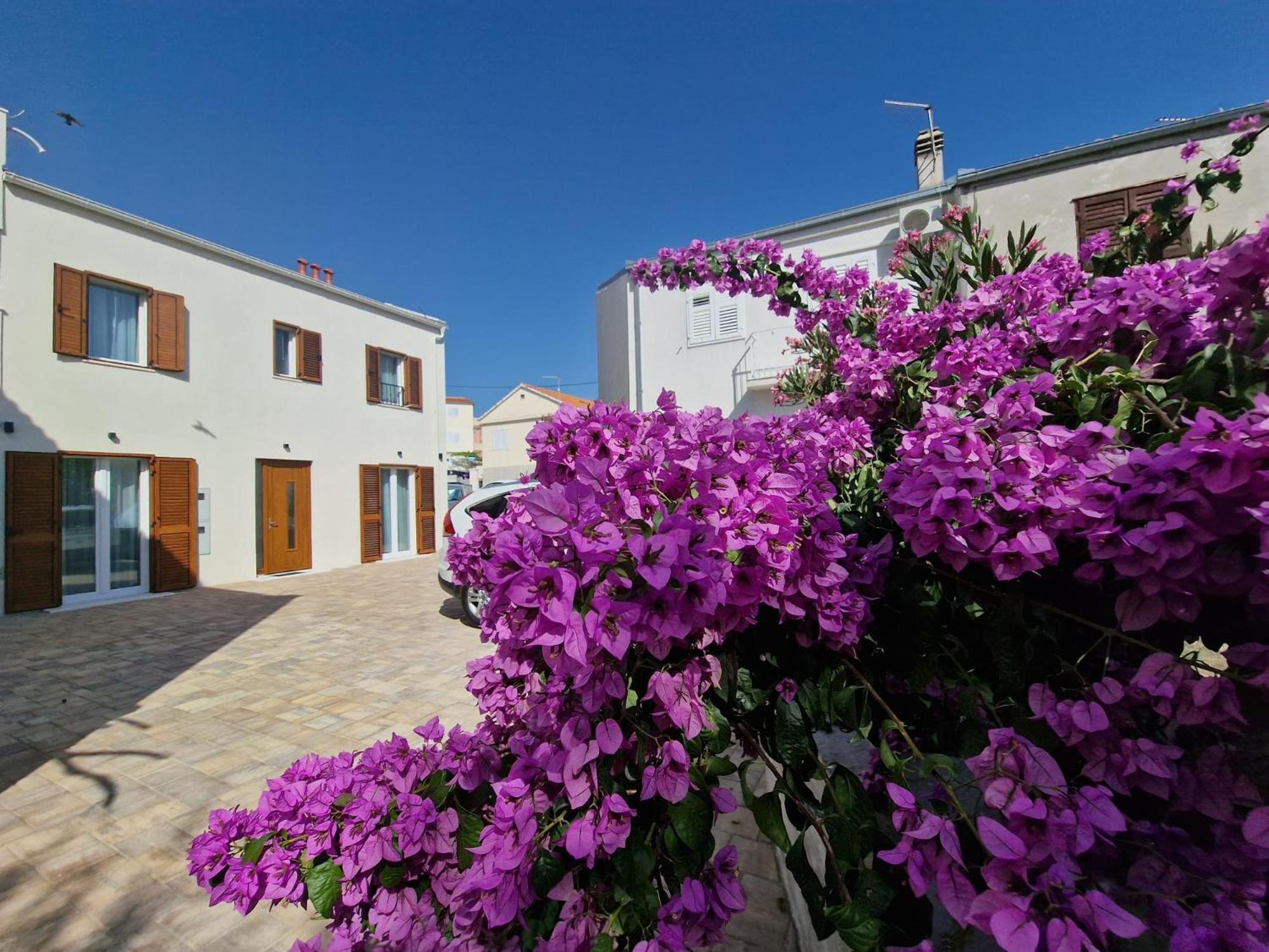 Apartments Miamare 2 Primošten Exterior foto